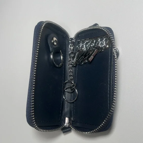 Key chain - Picture 2 of 2